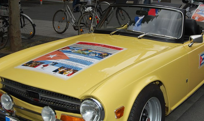 Das abgeschlossene Projekt Autokorso durch das Ruhrgebiet wird vorgestellt.